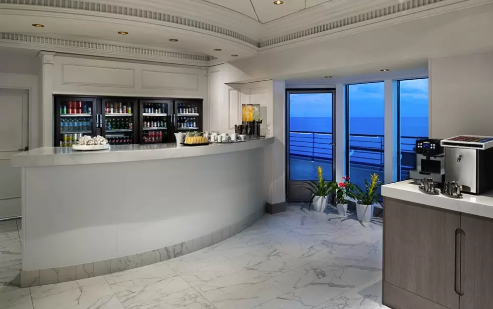 Celebrity Cruises The Retreat Lounge 10.jpg